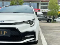 2022 Toyota Levin Hybrid 1.8H E-CVT Sport, белый — фото 5