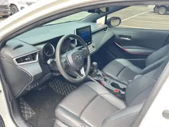 2022 Toyota Levin Hybrid 1.8H E-CVT Sport, белый — фото 9
