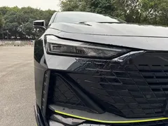 2022 Changan UNI-V 1.5T Sport, чёрный — фото 39