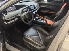 2022 Changan UNI-V 1.5T — фото 15