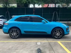 2022 Porsche Macan T 2.0T, синий — фото 2