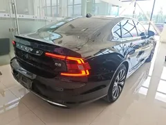 2022 Volvo S90 B5 Luxury, чёрный — фото 7