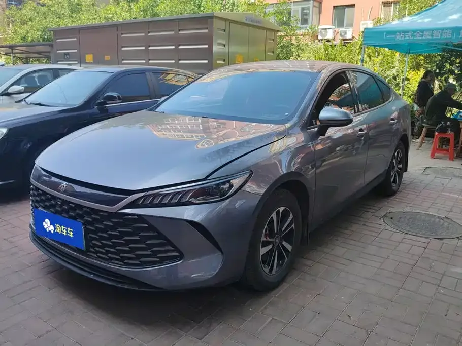 2025 BYD Seal 05 128KM