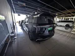 2024 Hongqi HQ9 2.0T PHEV 4WD Business — фото 3