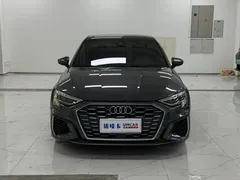 2021 Audi A3L Limousine 35 TFSI — фото 2