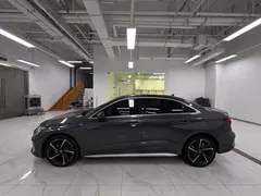 2021 Audi A3L Limousine 35 TFSI — фото 3