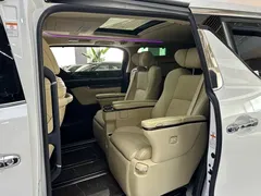 2021 Toyota Alphard Hybrid 2.5L Premium, белый — фото 13