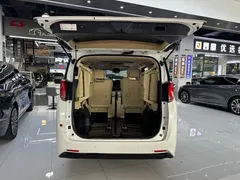 2021 Toyota Alphard Hybrid 2.5L Premium, белый — фото 19