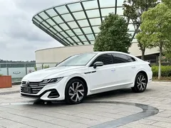 2021 Volkswagen CC 380TSI, белый — фото 2