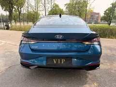 2021 Hyundai Elantra 240TGDi DCT LUX Premium, синий — фото 6