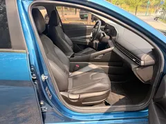 2021 Hyundai Elantra 240TGDi DCT LUX Premium, синий — фото 12