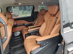 2024 Hongqi HQ9 2.0T 4WD — фото 22