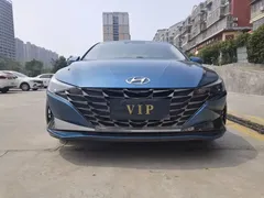 2021 Hyundai Elantra 1.5L CVT LUX Premium, синий — фото 2