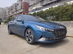 2021 Hyundai Elantra 1.5L CVT LUX Premium, синий — фото 3