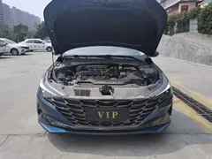 2021 Hyundai Elantra 1.5L CVT LUX Premium, синий — фото 16