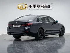 2021 BMW 5 Series 5 530Li M, чёрный — фото 6