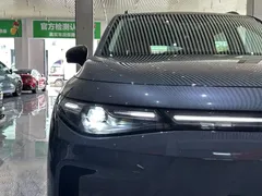 2024 Leapmotor C16 200 Premium — фото 25