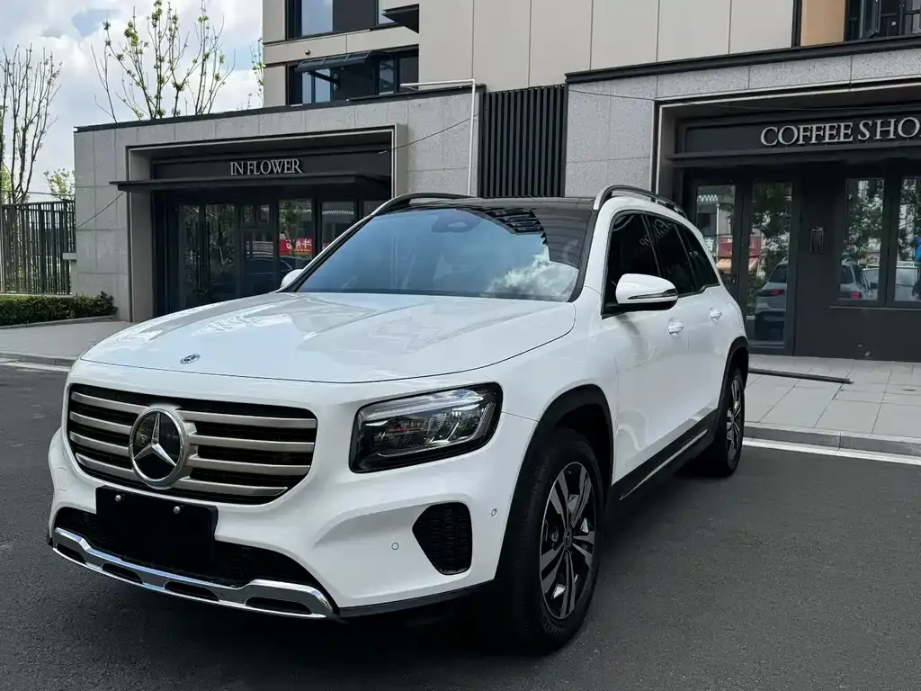 2024 Mercedes-Benz GLB 200 Sport