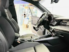 2023 Audi A3 Sportback 35 TFSI, белый — фото 5