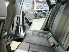 2023 Audi A3 Sportback 35 TFSI, белый — фото 6