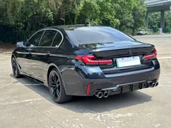 2021 BMW 5 Series 535Le PHEV M Sport, чёрный — фото 13