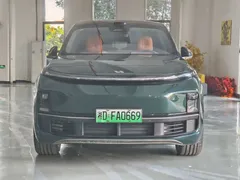 2025 Li Auto L9 Ultra, зелёный — фото 2