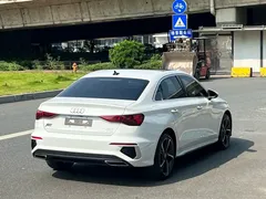 2022 Audi A3L Limousine 35 TFSI, белый — фото 5