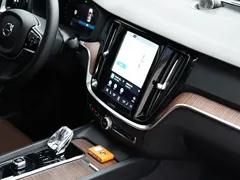 2023 Volvo S60 B4 Luxury, синий — фото 12