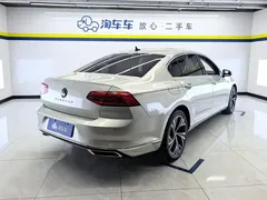 2021 Volkswagen Magotan 330TSI DSG 30 — фото 3