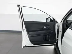 2020 Honda Vezel 220 TURBO CVT Luxury, белый — фото 8