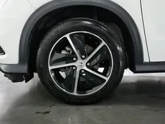 2020 Honda Vezel 220 TURBO CVT Luxury, белый — фото 17
