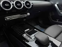 2022 Mercedes-Benz A-Class A 180 L Sport Sedan, белый — фото 17