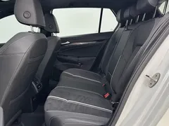 2021 Volkswagen Golf 280TSI DSG R-Line, белый — фото 8