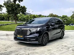 2022 Honda Odyssey 2.0L e:HEV, чёрный — фото 1