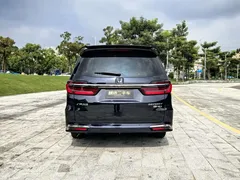 2022 Honda Odyssey 2.0L e:HEV, чёрный — фото 7