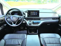 2022 Honda Odyssey 2.0L e:HEV, чёрный — фото 10