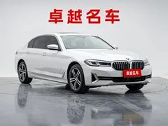 2023 BMW 5 Series 5 530Li, белый — фото 5