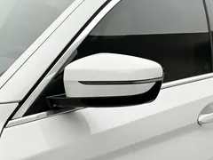 2023 BMW 5 Series 5 530Li, белый — фото 28