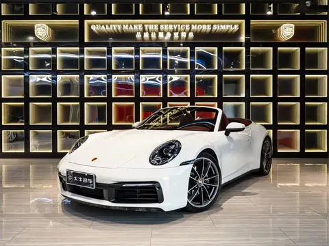 2023 Porsche 911 Carrera Cabriolet 3.0T