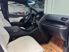 2020 Lexus LM 300h, белый — фото 18