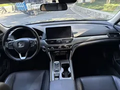 2022 Honda Accord Hybrid 2.0L, чёрный — фото 12
