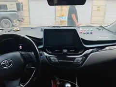 2021 Toyota IZOA Hybrid 2.0L, белый — фото 13