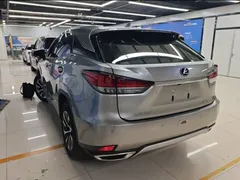 2020 Lexus RX 300 2WD Elite — фото 3