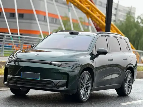 2024 Leapmotor C16 520