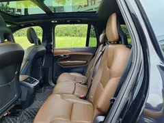 2021 Volvo XC90 B6 Luxury 7, чёрный — фото 8