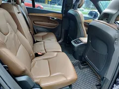 2021 Volvo XC90 B6 Luxury 7, чёрный — фото 11