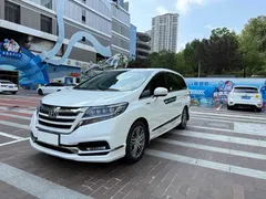 2019 Honda Elysion 2.0L Hybrid Luxury, белый — фото 3