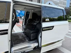 2019 Honda Elysion 2.0L Hybrid Luxury, белый — фото 6
