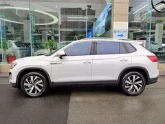 2022 Volkswagen Tayron 330TSI 2WD, белый — фото 3