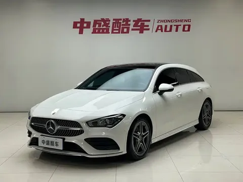 2022 Mercedes-Benz CLA 200